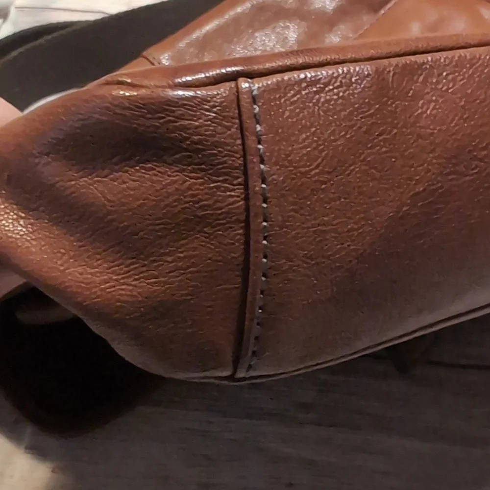 Fossil Men's Brown Pebbled Leather Messenger Commuter Bag